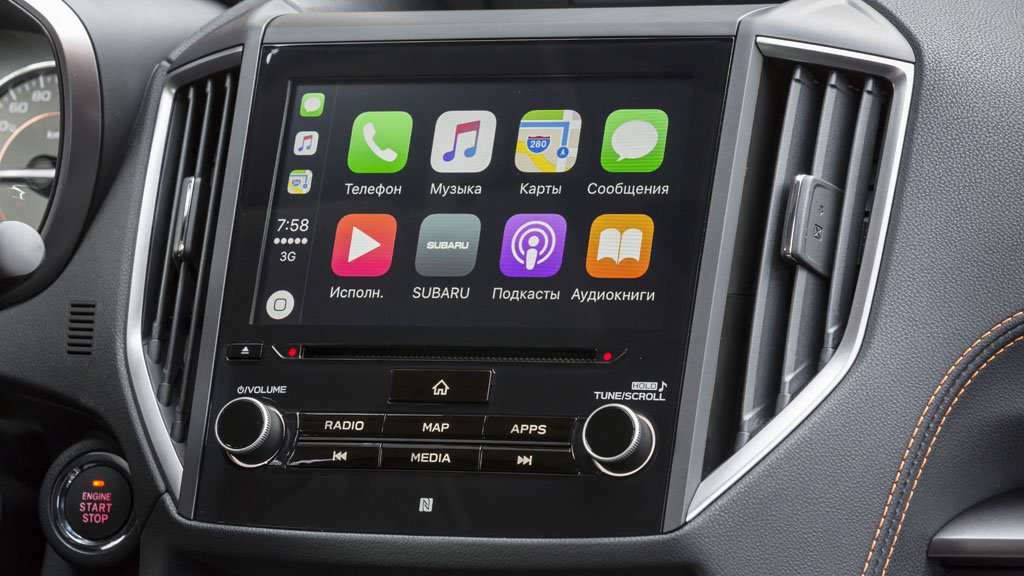 Дауыспен басқарылатын, Apple CarPlay және Android Auto жүйелері, навигация жүйесі мен түрлі-түсті сенсорлық дисплейі бар мультимедиа.